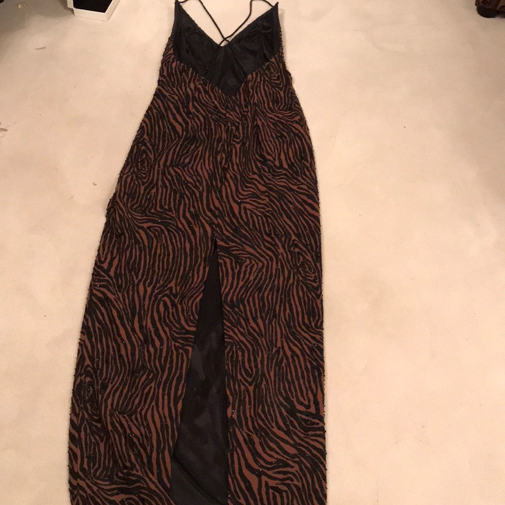 Dress - Picture 2 of 3